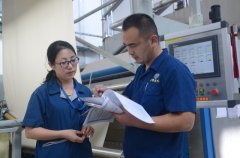 跟進(jìn)巡查，保證機(jī)臺高效運(yùn)行